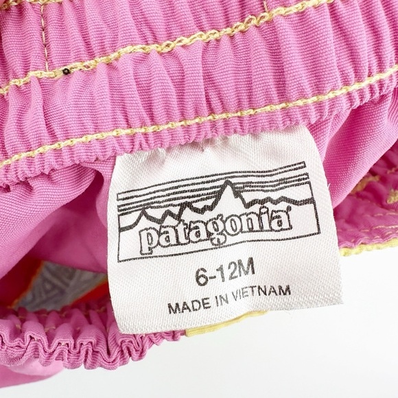 Patagonia Baby Board Shorts x 2 and Shirt Size 6-12 months - Picture 4 of 9